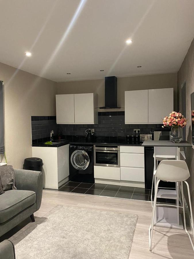 Ali'S Holiday Apartments F2 黑潭 外观 照片