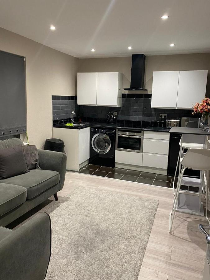 Ali'S Holiday Apartments F2 黑潭 外观 照片